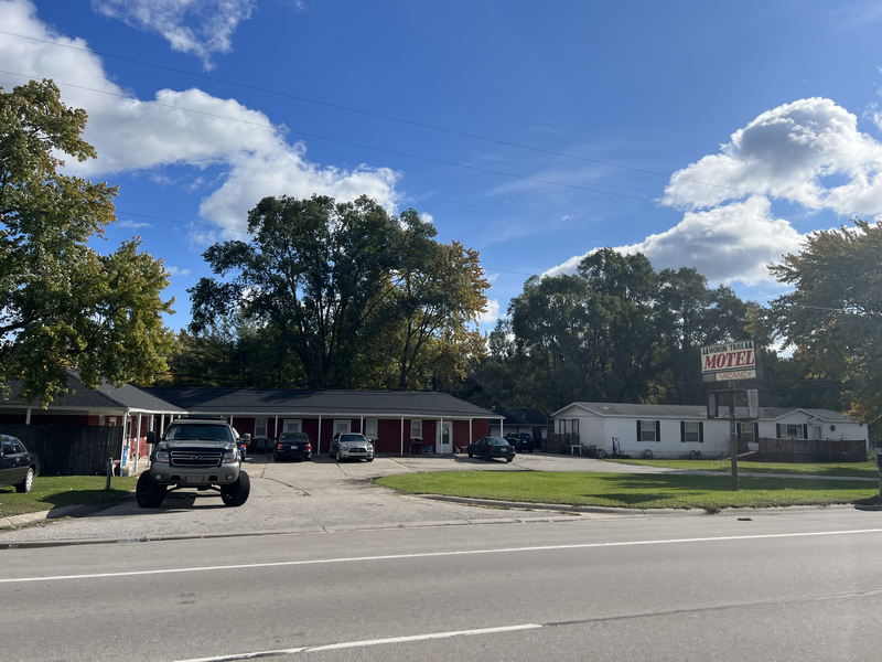 Huron Trail Motel (Richmond Motel) - Sept 2022 Photo (newer photo)